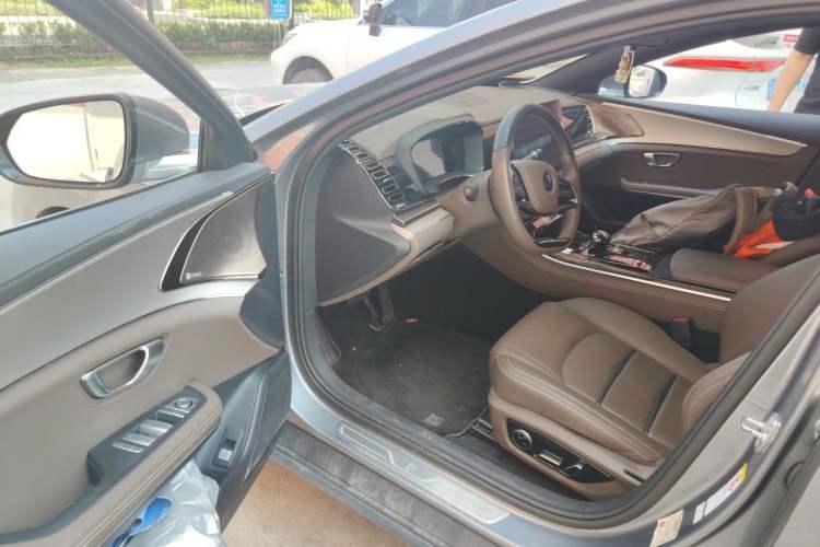 Used BYD Han 2020 DM Four-Wheel Drive Performance Edition Luxury Model Driver Seat