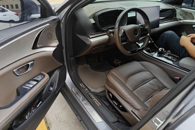 Used BYD Han 2020 EV Long-Range Luxury Model Driver Seat