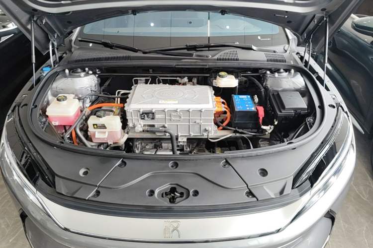 Used BYD Han 2020 EV Long-Range Luxury Model Engine Bay