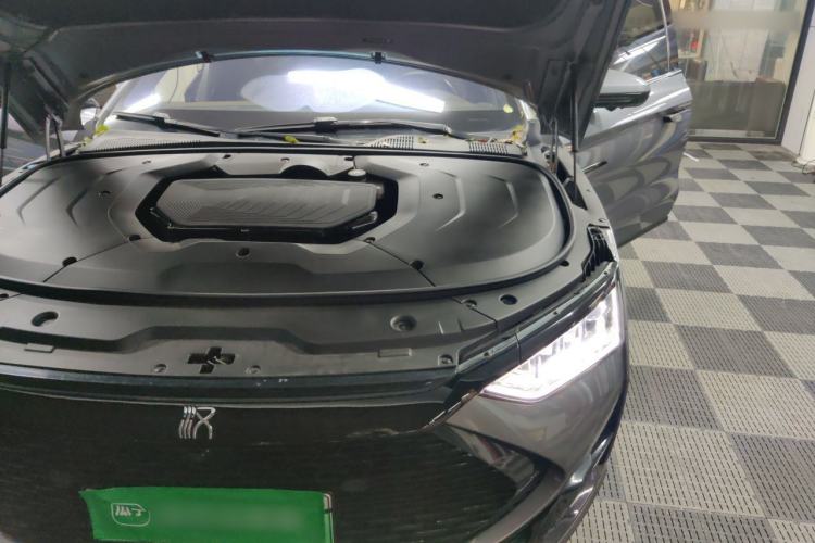 Used BYD Han 2020 DM Four-Wheel Drive Performance Edition Prestige Model Engine Bay Left