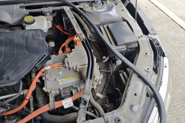 Used BYD Han 2020 DM Four-Wheel Drive Performance Edition Luxury Model Engine Bay Left