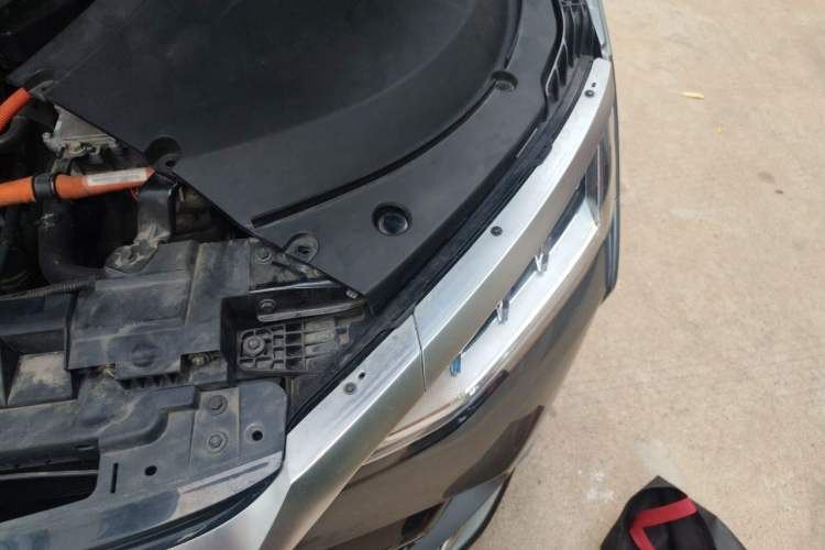 Used BYD Han 2020 DM Four-Wheel Drive Performance Edition Luxury Model Engine Bay Left
