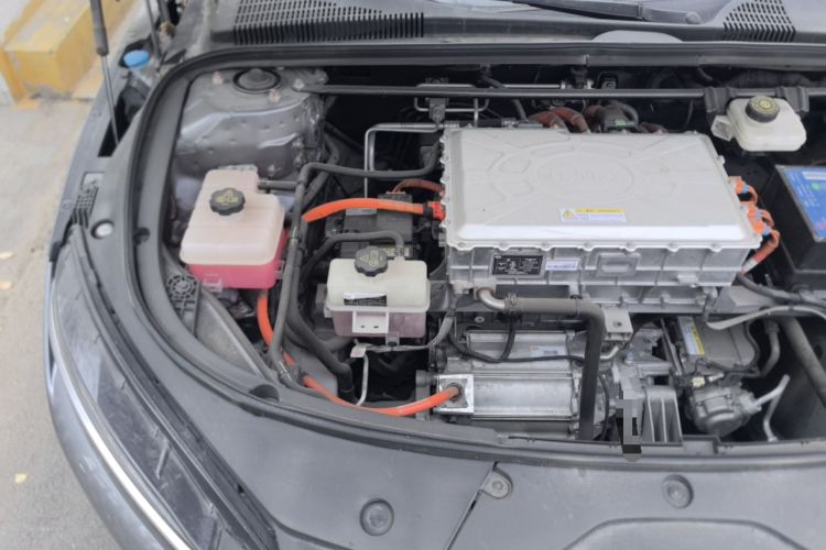 Used BYD Han 2020 EV Long-Range Luxury Model Engine Bay Right