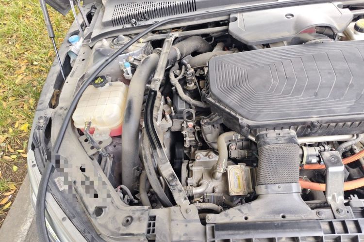 Used BYD Han 2020 DM Four-Wheel Drive Performance Edition Luxury Model Engine Bay Right