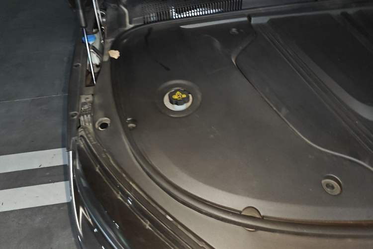 Used BYD Han 2020 EV Four-Wheel Drive High-Performance Flagship Model Engine Bay Right