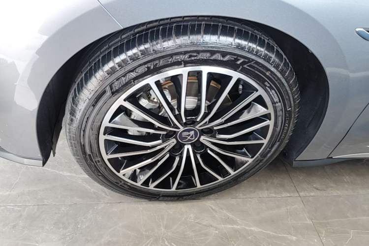 Used BYD Han 2020 EV Long-Range Luxury Model Exterior 4