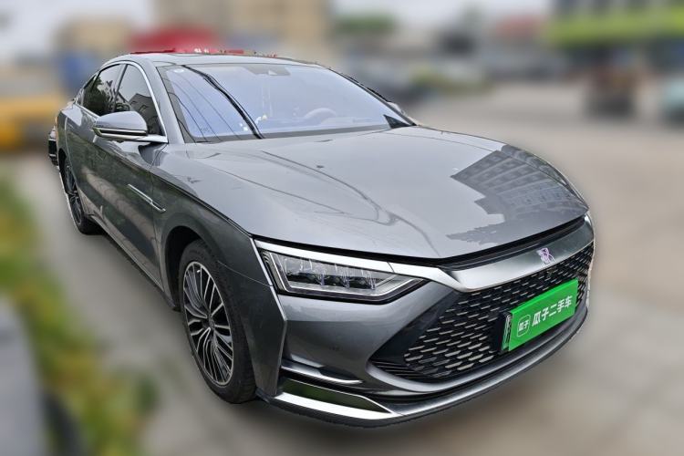 Used BYD Han 2020 DM Four-Wheel Drive Performance Edition Prestige Model Front Right 45 Deg