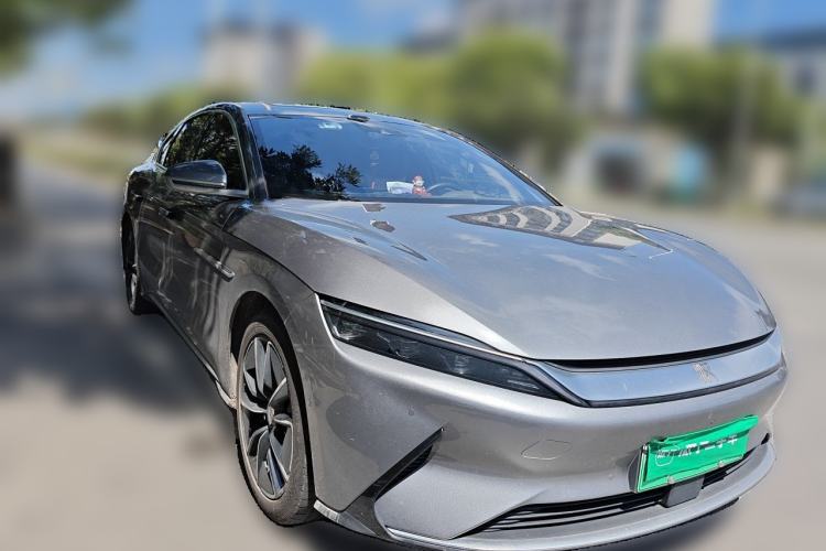 Used BYD Han 2020 EV Four-Wheel Drive High-Performance Flagship Model Front Right 45 Deg