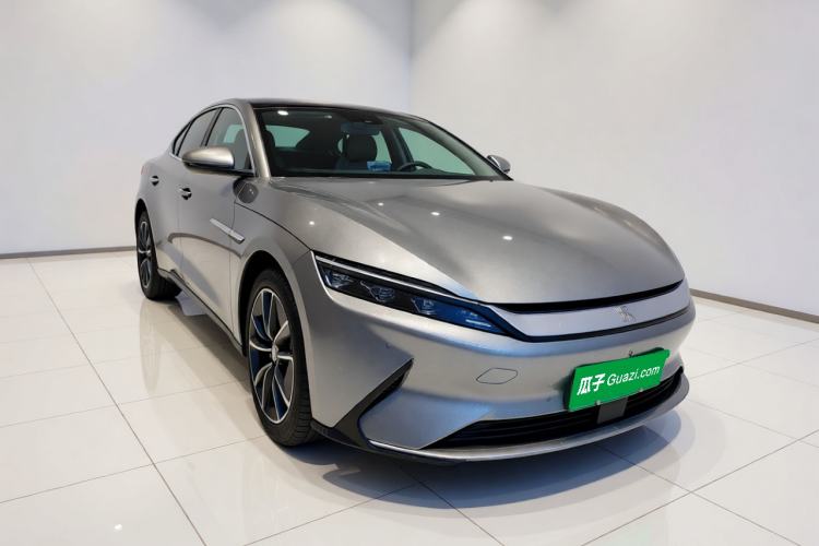 Used BYD Han 2020 EV Four-Wheel Drive High-Performance Flagship Model Front Right 45 Deg