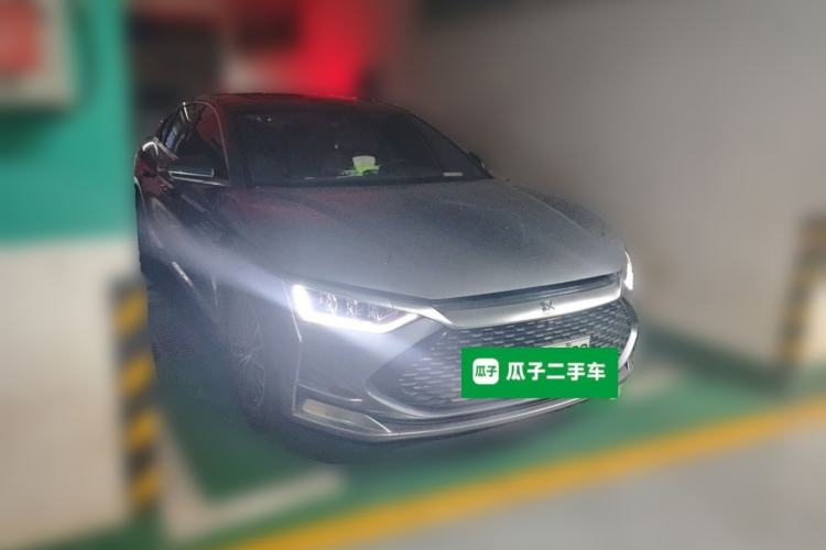 Used BYD Han 2020 DM Four-Wheel Drive Performance Edition Luxury Model Front Right 45 Deg