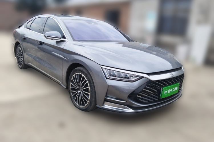Used BYD Han 2020 DM Four-Wheel Drive Performance Edition Luxury Model Front Right 45 Deg