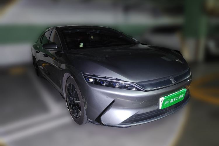 Used BYD Han 2020 EV Four-Wheel Drive High-Performance Flagship Model Front Right 45 Deg