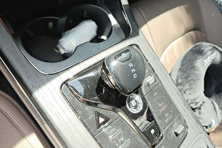 Used BYD Han 2020 EV Four-Wheel Drive High-Performance Flagship Model Gear Lever