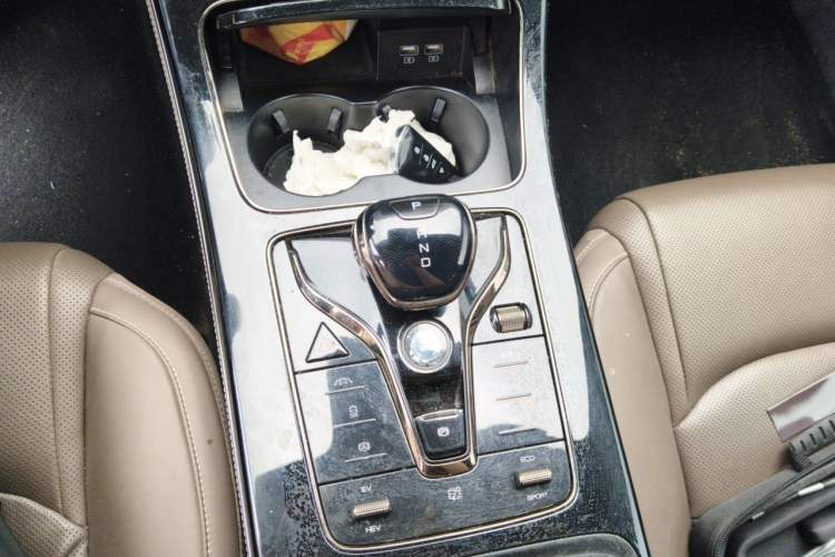 Used BYD Han 2020 DM Four-Wheel Drive Performance Edition Luxury Model Gear Lever
