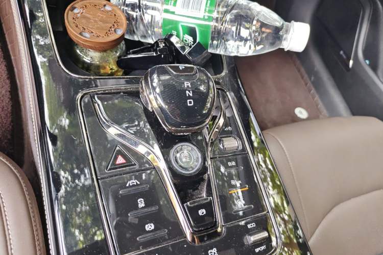 Used BYD Han 2020 DM Four-Wheel Drive Performance Edition Luxury Model Gear Lever