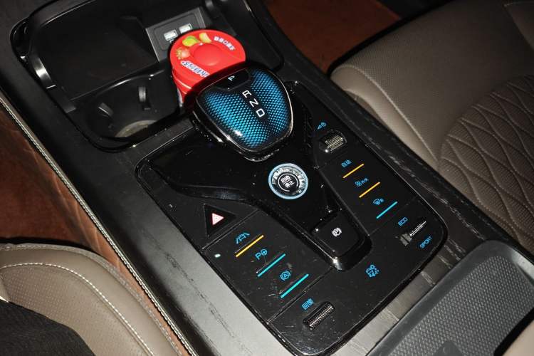 Used BYD Han 2020 EV Four-Wheel Drive High-Performance Flagship Model Gear Lever