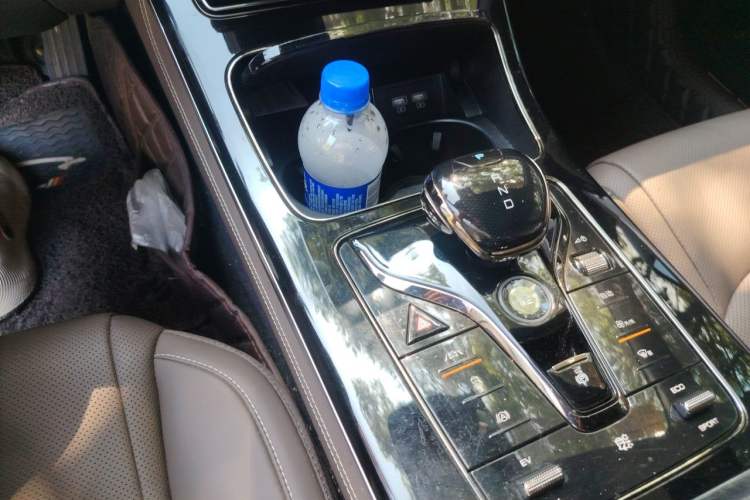 Used BYD Han 2020 DM Four-Wheel Drive Performance Edition Luxury Model Gear Lever