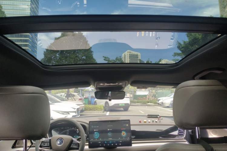 Used BYD Han 2020 DM Four-Wheel Drive Performance Edition Prestige Model Headliner