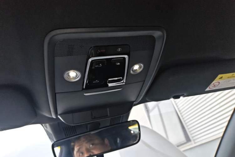 Used BYD Han 2020 DM Four-Wheel Drive Performance Edition Luxury Model Headliner