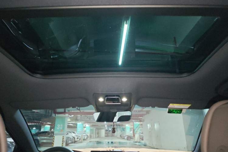 Used BYD Han 2020 DM Four-Wheel Drive Performance Edition Prestige Model Headliner