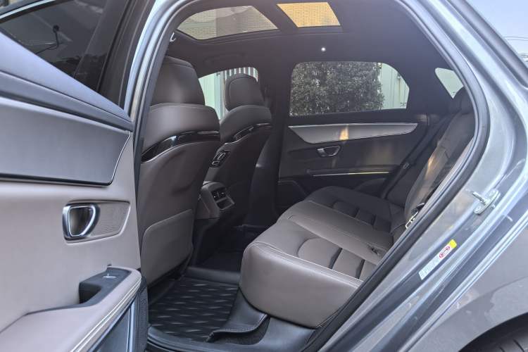 Used BYD Han 2020 EV Long-Range Luxury Model Interior 3