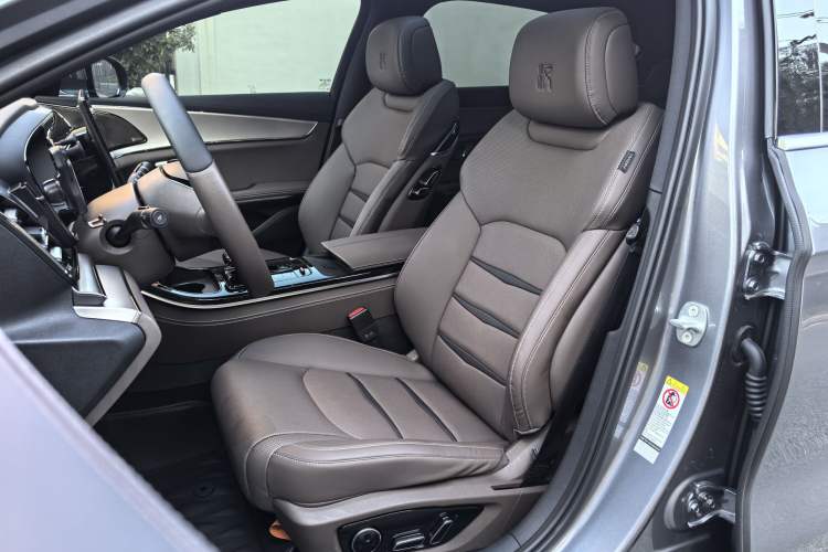 Used BYD Han 2020 EV Long-Range Luxury Model Interior 4