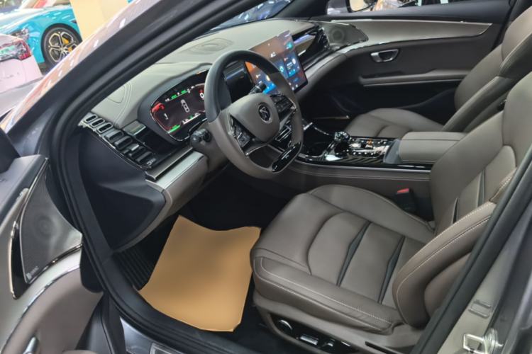 Used BYD Han 2020 EV Long-Range Luxury Model Left Front Seat