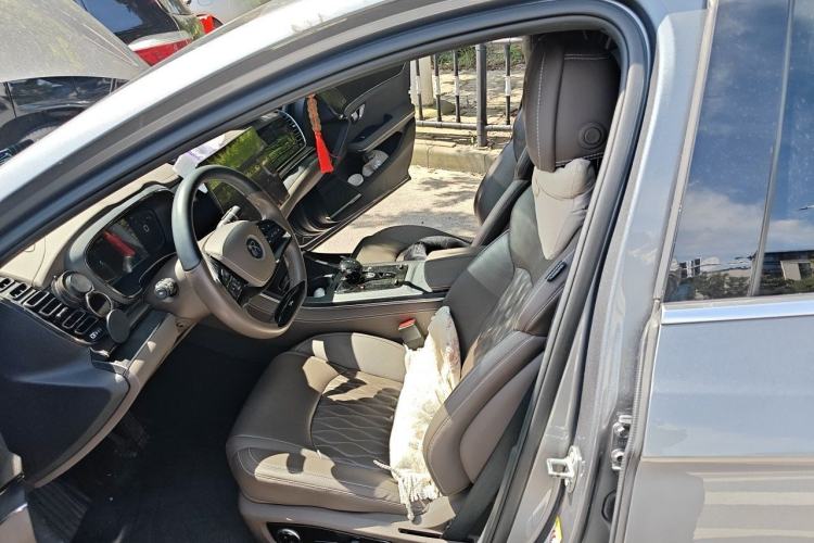 Used BYD Han 2020 EV Four-Wheel Drive High-Performance Flagship Model Left Front Seat