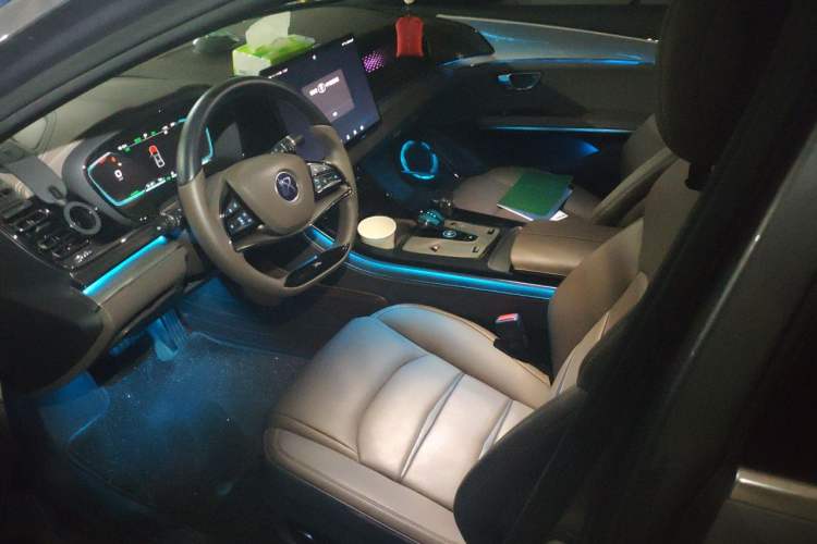 Used BYD Han 2020 DM Four-Wheel Drive Performance Edition Luxury Model Left Front Seat