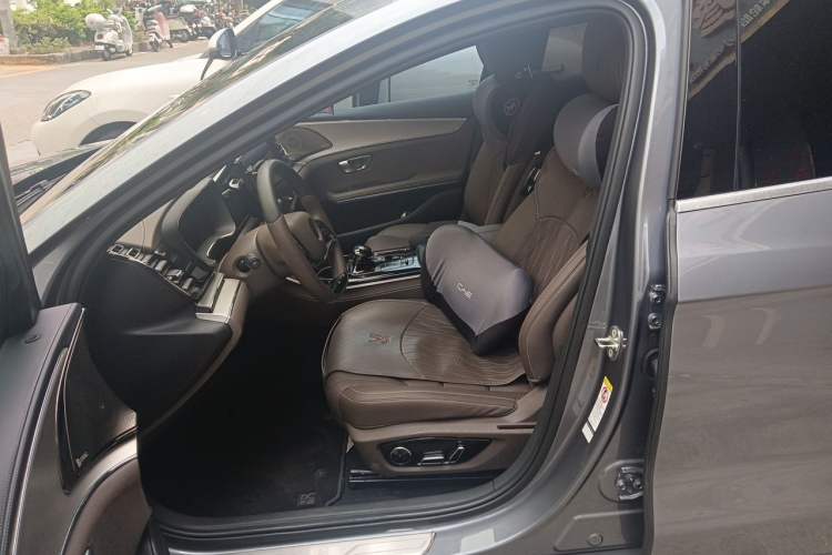 Used BYD Han 2020 DM Four-Wheel Drive Performance Edition Luxury Model Left Front Seat