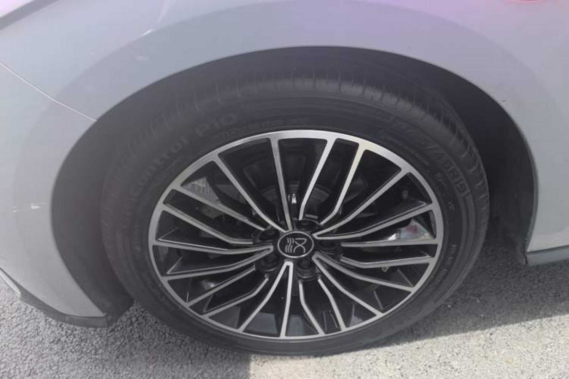 Used BYD Han 2020 EV Long-Range Luxury Model Left Front Wheel Hub