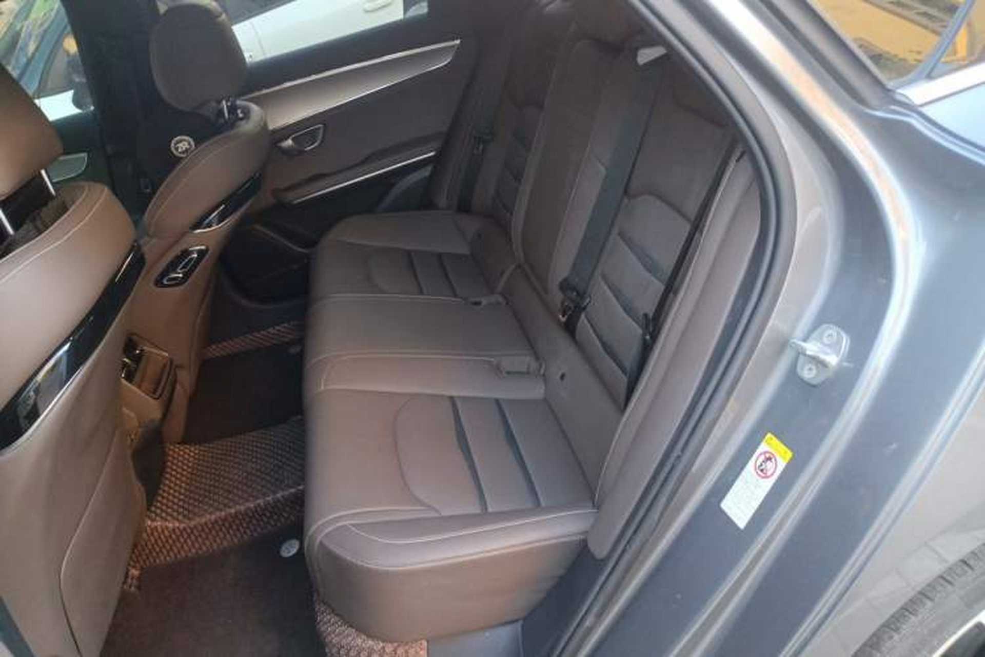 Used BYD Han 2020 DM Four-Wheel Drive Performance Edition Luxury Model Left Rear Seat