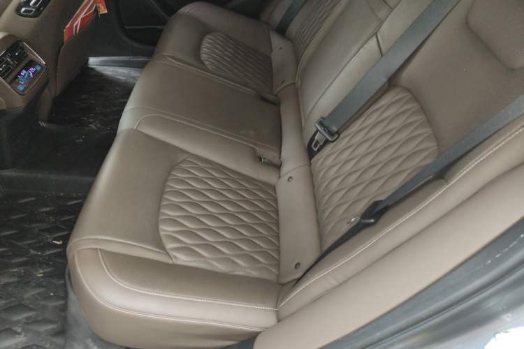 Used BYD Han 2020 EV Long-Range Deluxe Model Left Rear Seat