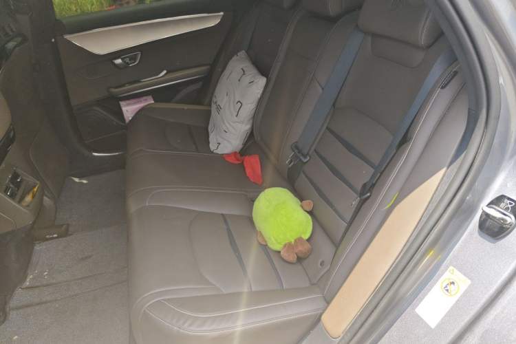 Used BYD Han 2020 EV Long-Range Luxury Model Left Rear Seat