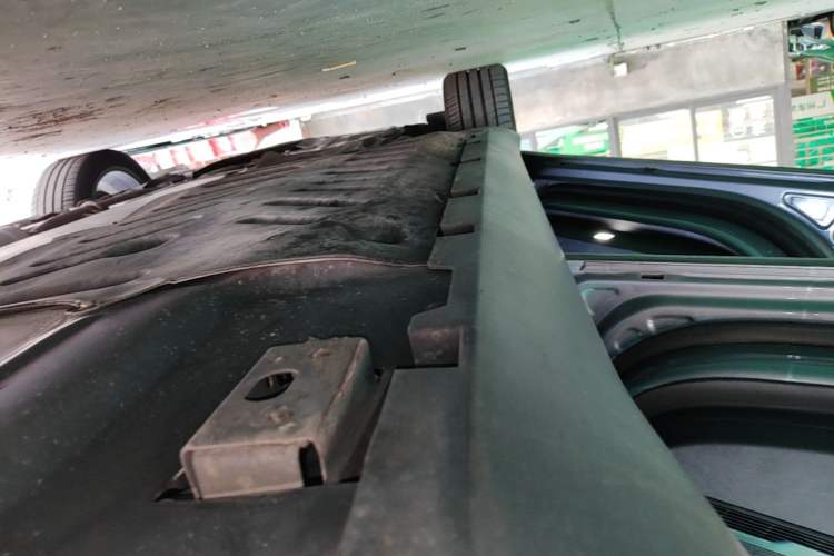 Used BYD Han 2020 DM Four-Wheel Drive Performance Edition Prestige Model Left Side Sill