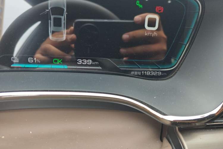 Used BYD Han 2020 EV Long-Range Deluxe Model Odometer Close Up
