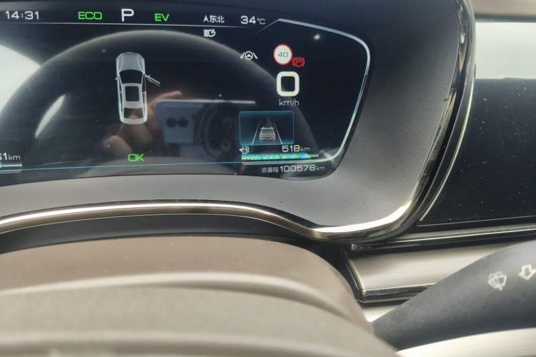 Used BYD Han 2020 DM Four-Wheel Drive Performance Edition Prestige Model Odometer Close Up