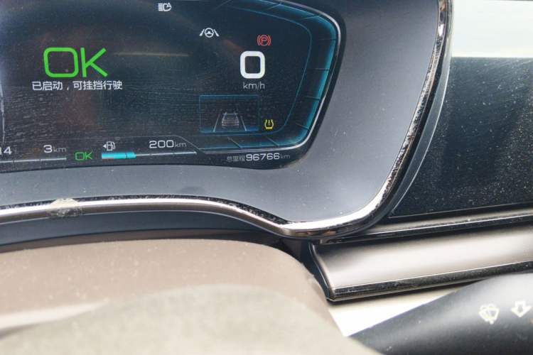 Used BYD Han 2020 DM Four-Wheel Drive Performance Edition Luxury Model Odometer Close Up