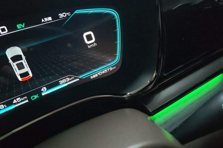 Used BYD Han 2020 DM Four-Wheel Drive Performance Edition Prestige Model Odometer Close Up