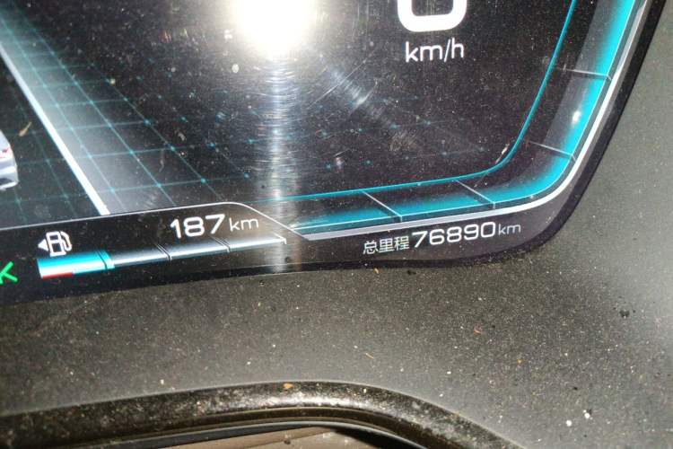 Used BYD Han 2020 DM Four-Wheel Drive Performance Edition Prestige Model Odometer Close Up