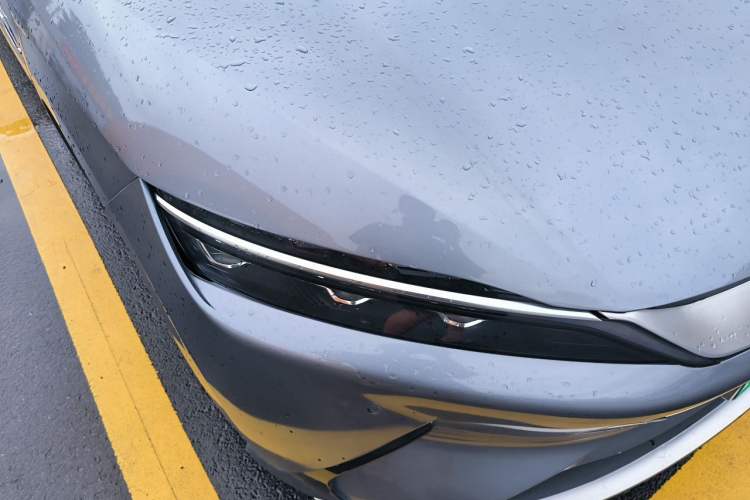 Used BYD Han 2020 EV Long-Range Deluxe Model Right Front Headlight