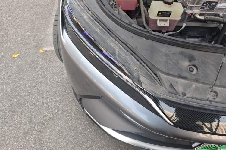 Used BYD Han 2020 EV Long-Range Luxury Model Right Front Headlight