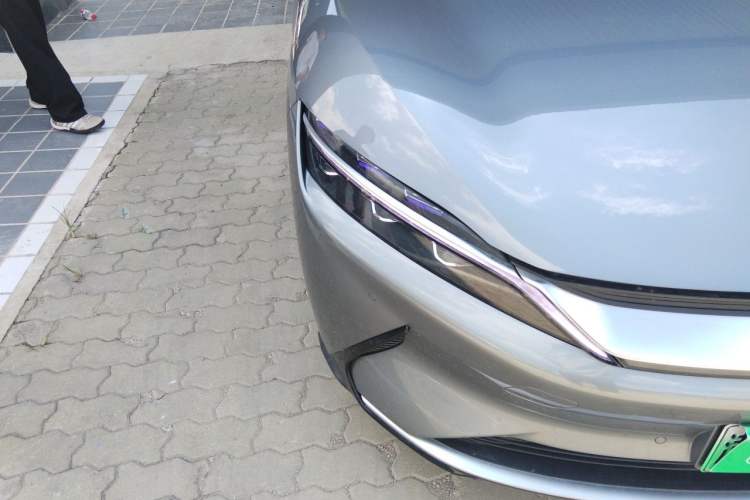 Used BYD Han 2020 EV Long-Range Deluxe Model Right Front Headlight