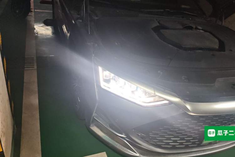 Used BYD Han 2020 DM Four-Wheel Drive Performance Edition Luxury Model Right Front Headlight