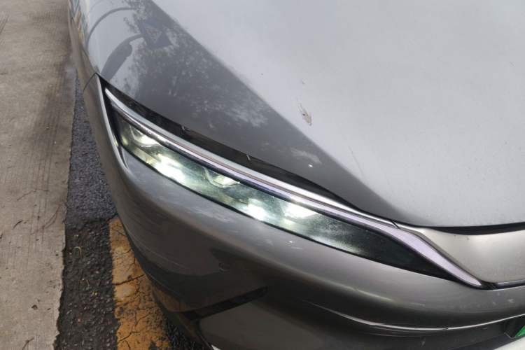 Used BYD Han 2020 EV Long-Range Luxury Model Right Front Headlight