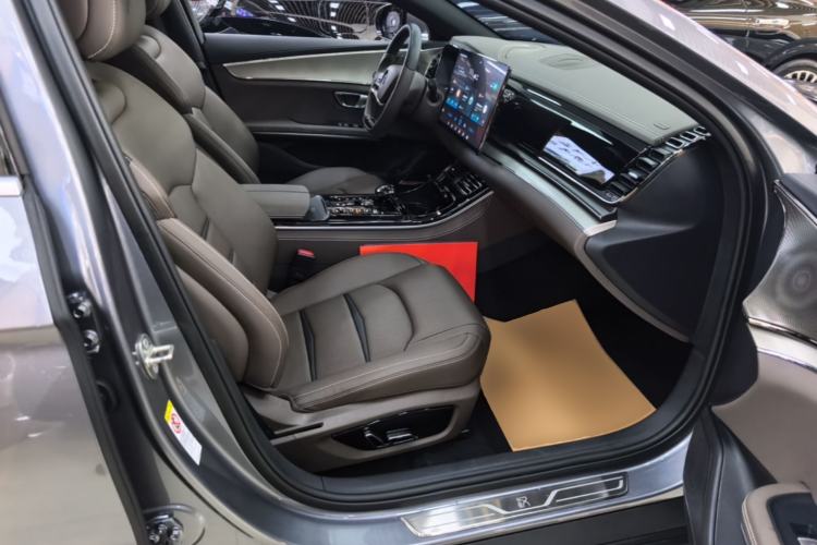 Used BYD Han 2020 EV Long-Range Luxury Model Right Front Seat