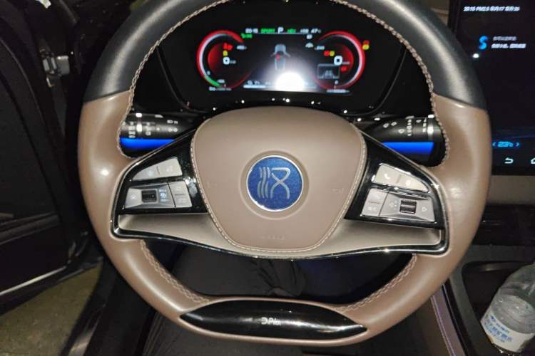 Used BYD Han 2020 DM Four-Wheel Drive Performance Edition Prestige Model Steering Wheel