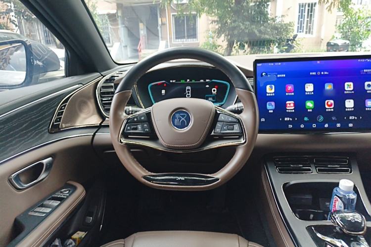 Used BYD Han 2020 DM Four-Wheel Drive Performance Edition Prestige Model Steering Wheel