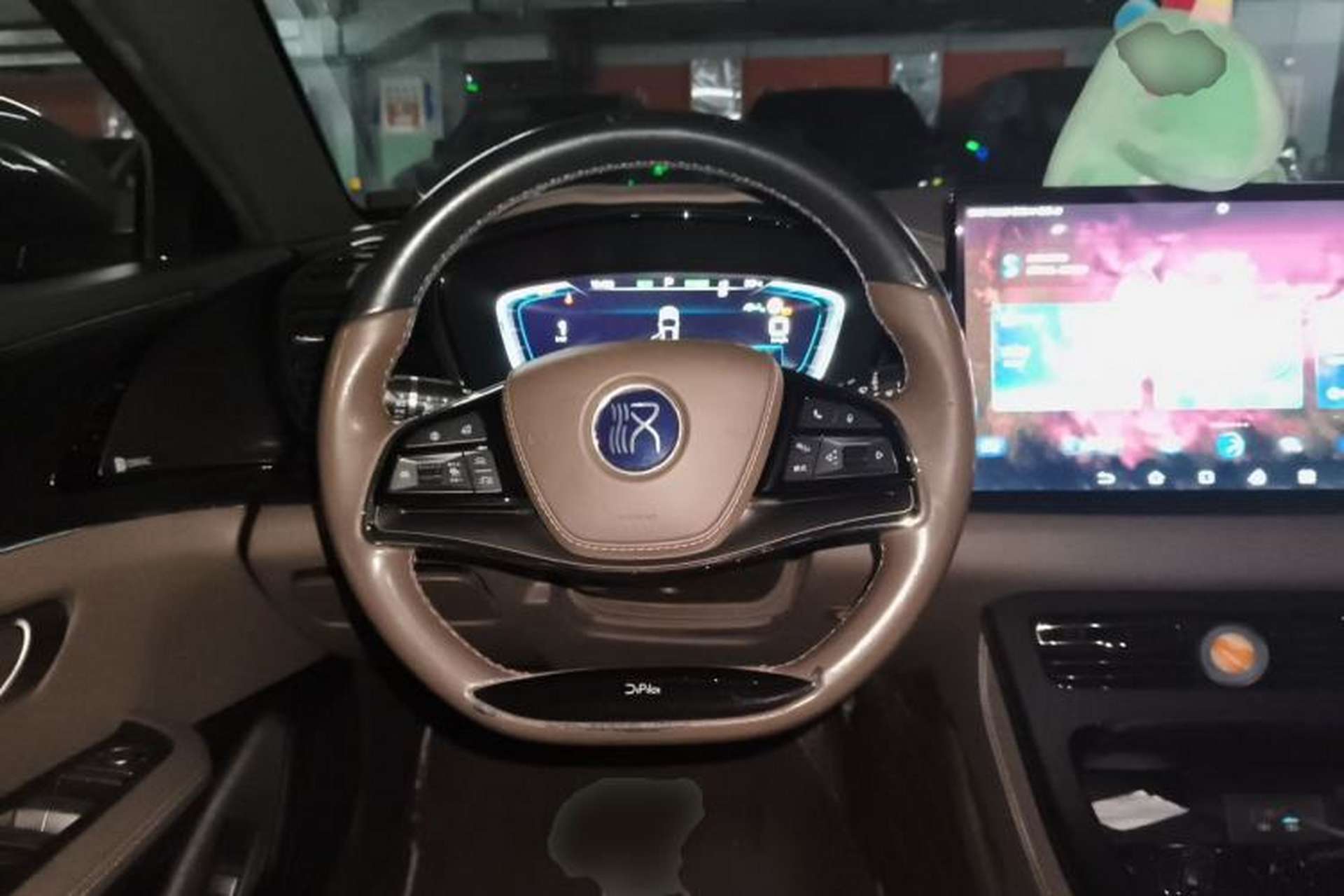 Used BYD Han 2020 EV Four-Wheel Drive High-Performance Flagship Model Steering Wheel
