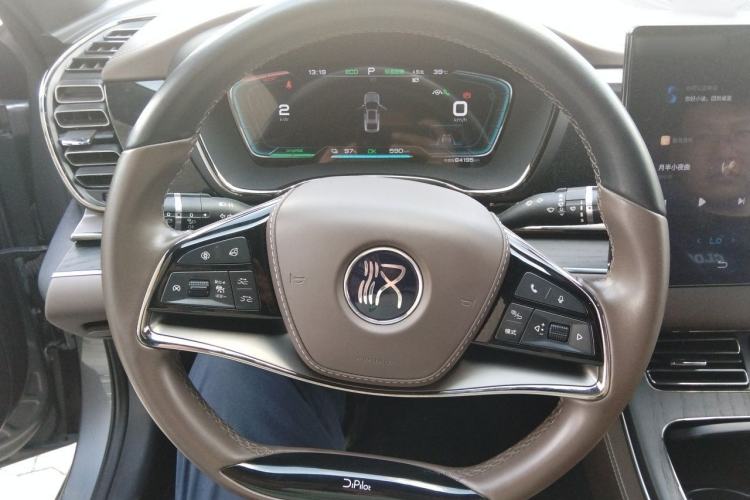 Used BYD Han 2020 EV Long-Range Deluxe Model Steering Wheel